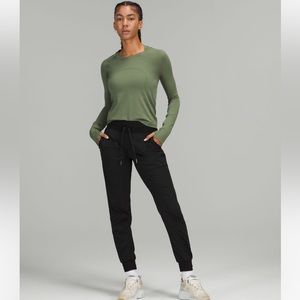 Lulu lemon dance studio jogger